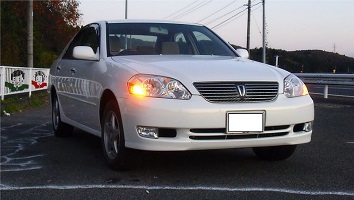 toyota-mark-II-9-2000-2004.jpg