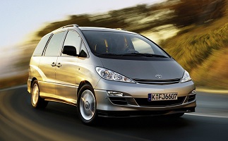 toyota-previa-2-2000-2005.jpg