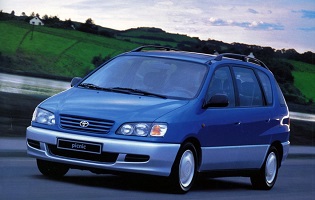 toyota-picnic-1996-2001.jpg